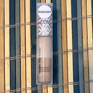 Tarte Shape Tape Radiant Concealer - 29 N, light Medium, NIB.